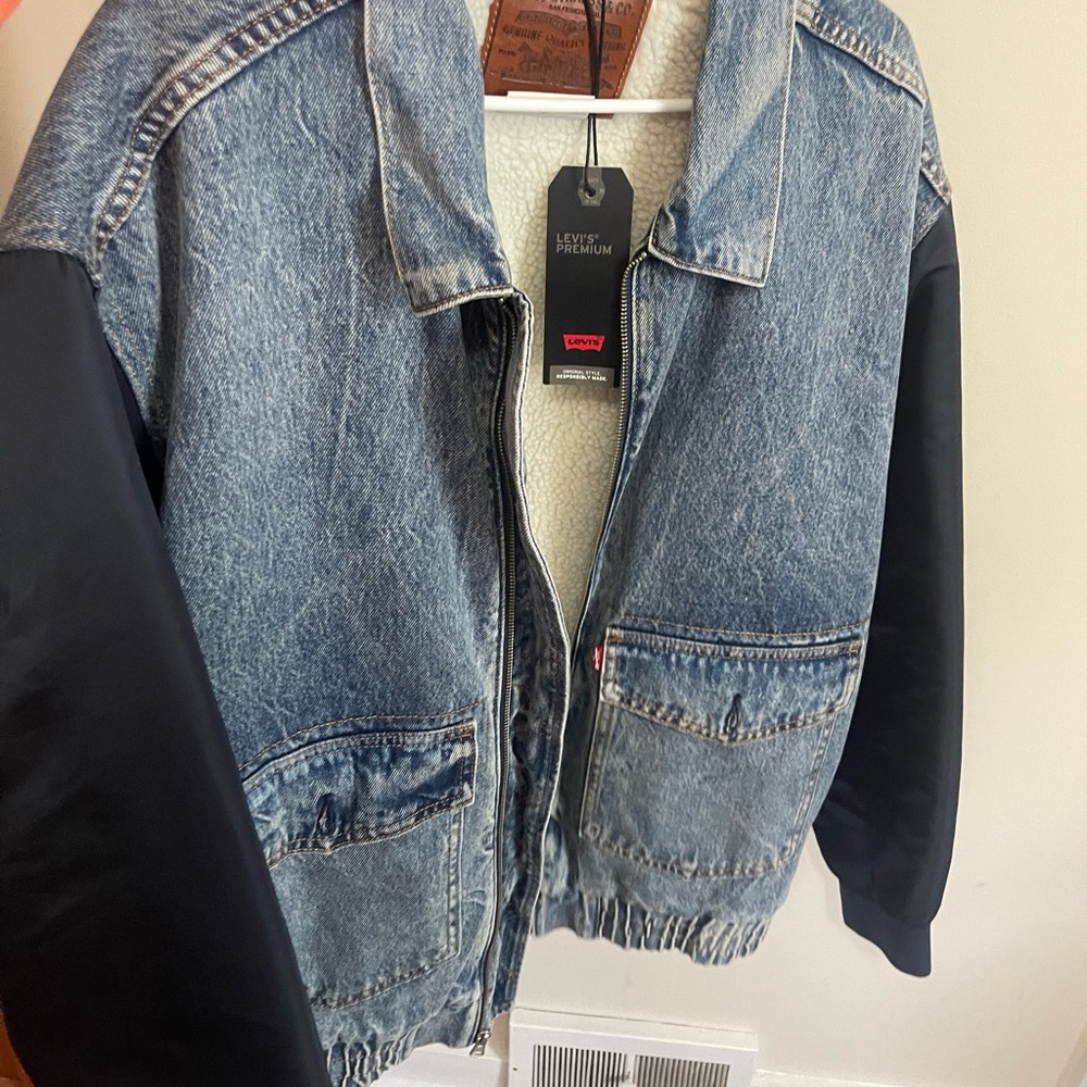 Levi’s Premium Denim Bumper Jacket Sherpa Lined Zip Up Coat Trucker XXLBrandNew